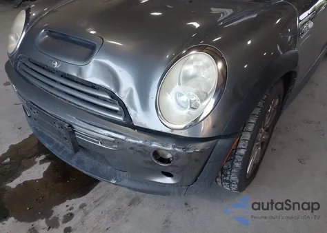 2005 Mini Cooper S из США, поврежденный, VIN WMWRE33545TL14576